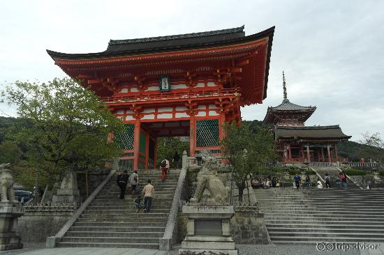 기요미즈데라 입구