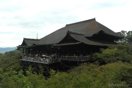 기요미즈데라 본당