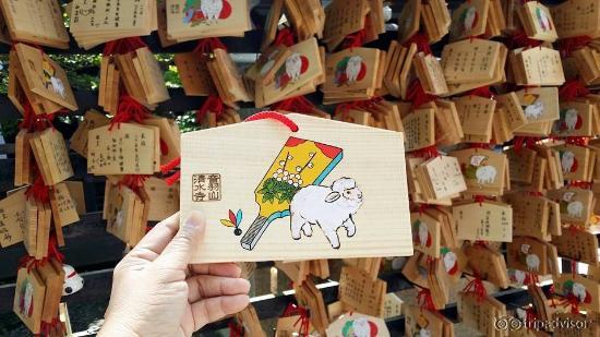 เขียนป้ายอธิษฐานขอพรวัดคิโยมิซุ