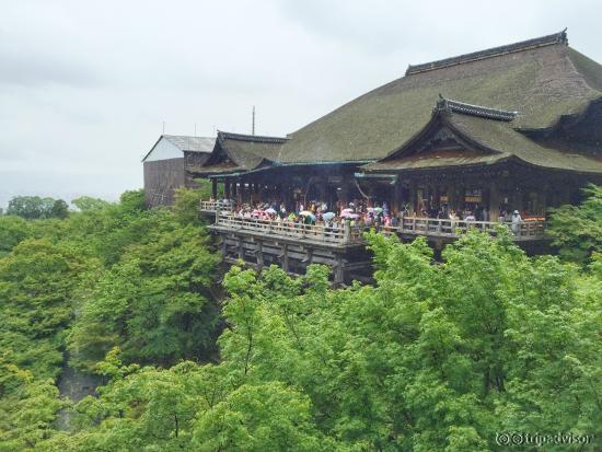 มุมมหาชน