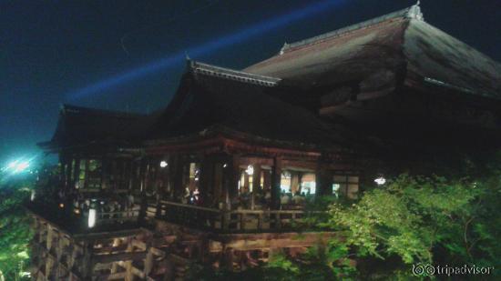 夜の清水寺