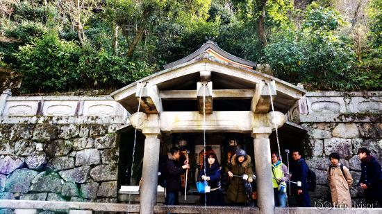 清水寺的音羽瀑布