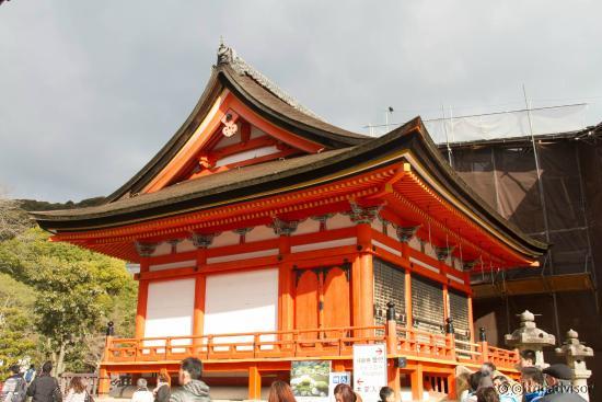 Kiyomizu-dera Temple