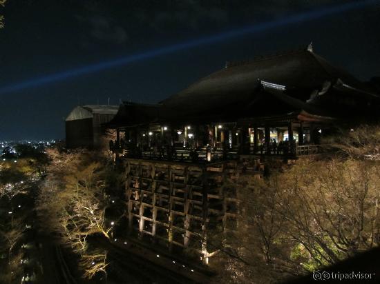 Kiyomizu-dera