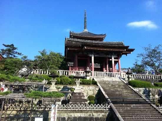 Kiyomizu-dera Temple