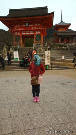 the temple is closed already. hmm