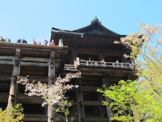 Kiyomizu-dera Temple