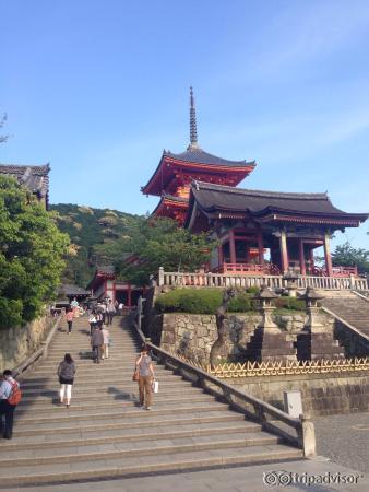 Kiyomizu-dera Temple