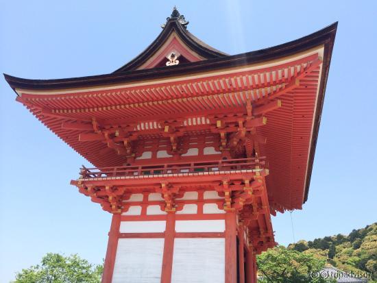 Kiyomizu-dera Temple