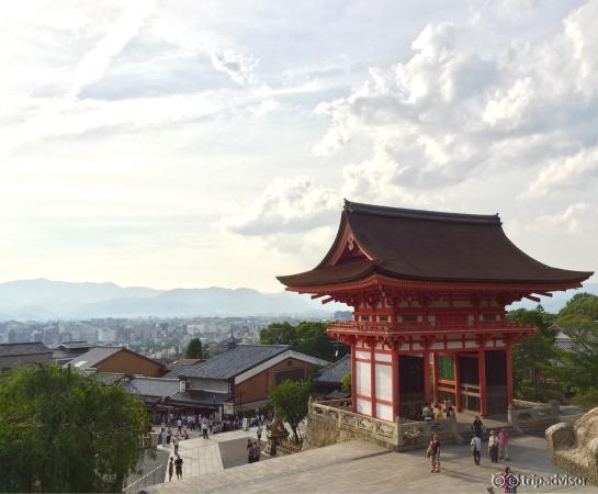Kiyomizu-dera Temple