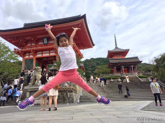 My daughter's jump shot!