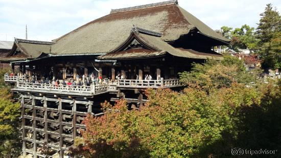 Kiyomizu-dera 4