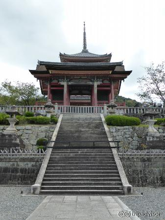 Shrine leading to the temple