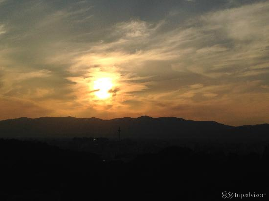 sunset at kiyomizudera