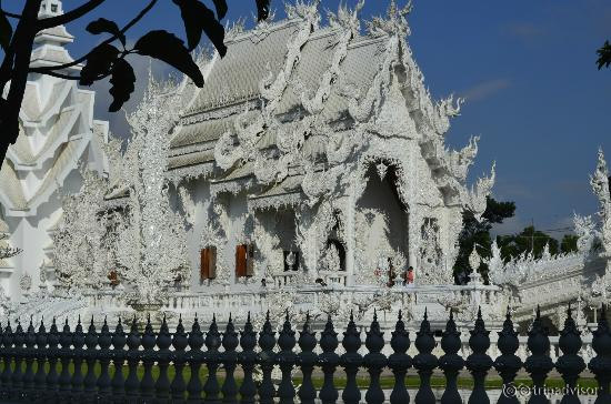 วัดร่องขุ่น