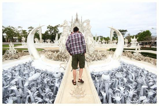 วัดร่องขุ่น