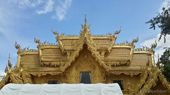 วัดร่องขุ่น