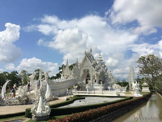 วัดร่องขุน