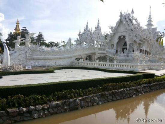 ส่วนที่เป็นสีเงิน