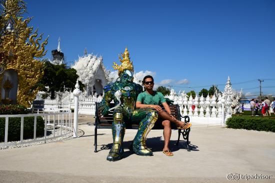 วัดร่องขุ่น