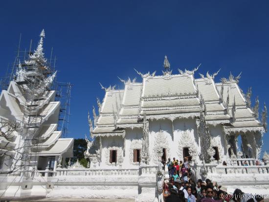 ワット・ロン・クン（通称ホワイト・テンプル）