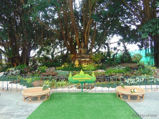 วัดร่องขุ่น