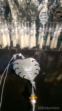 ใบโพธฺิ์เงินขียนชื่ออธิษฐาน