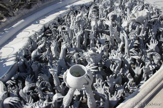 วัดร่องขุ่น