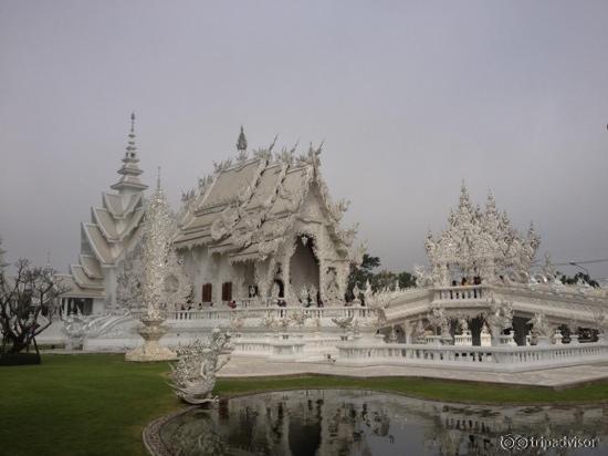 немного пасмурно, но все равно красиво