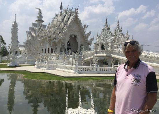 De prachtig gelegen tempel