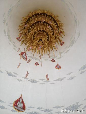 Dessus de la fontaine