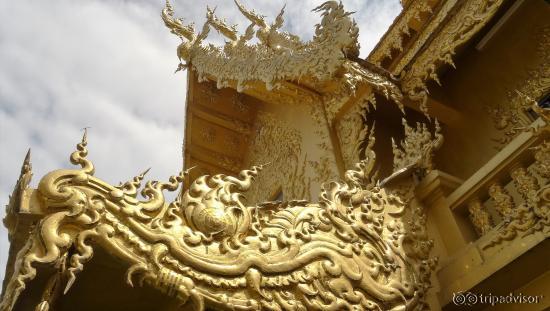 Golden toilet __SMCL__)