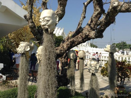 One of the few Scuptures hanging around Temple grounds