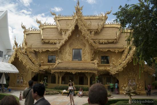 Aunque no lo parezca, son los servicios