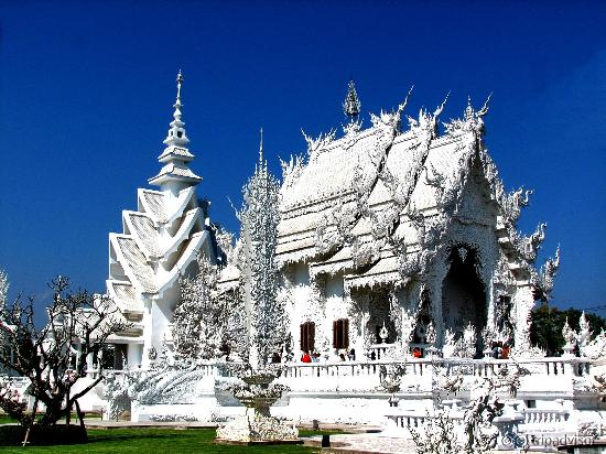 Wat Rong Khun - Main temple