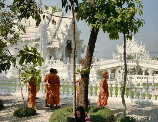 Wat Rong Khun