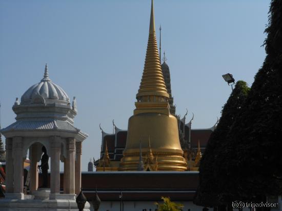 ワットプラケオ