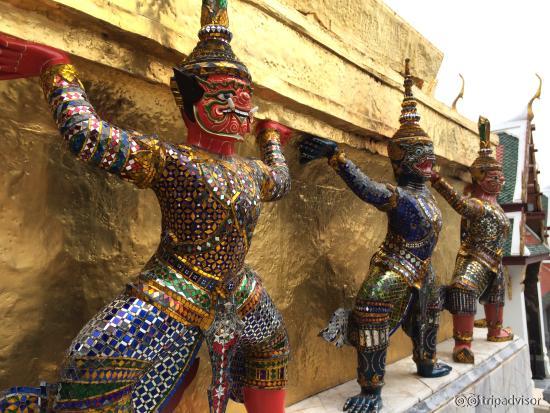 ヤック＆モック