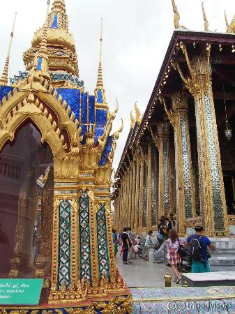 エメラルド寺院