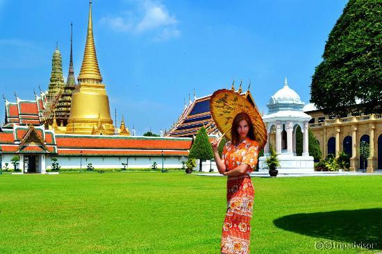 Храм Изумрудного Будды (Ват Пхра Кео)