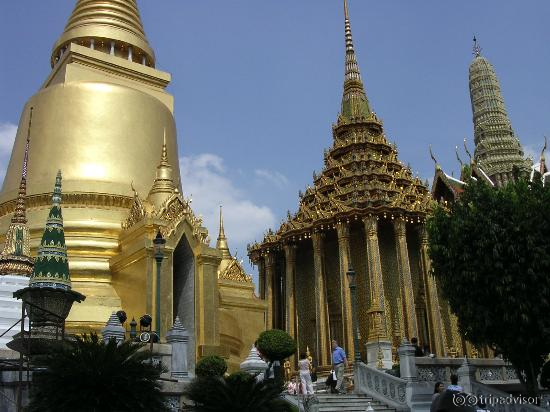 エメラルド寺院 (ワット・プラケーオ)