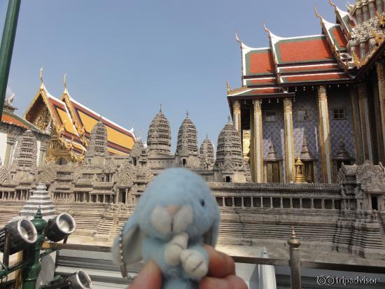 アンコールワット寺院のミニチュア模型　精巧です