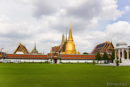 วัดพระแก้วมรกต