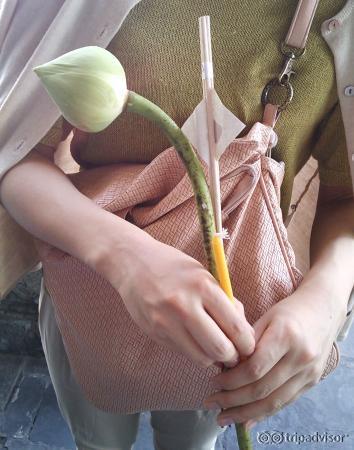 エメラルド寺院お供え