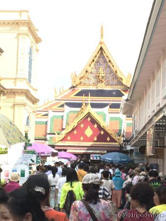 Emerald Buddha temple