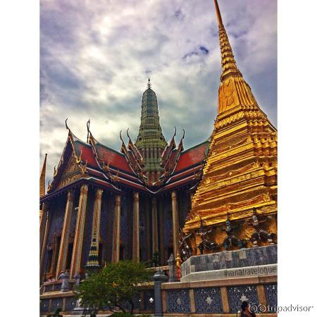 Photos taken by iPhone• @vana_travelogue