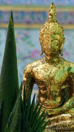 un statue de l une des cours