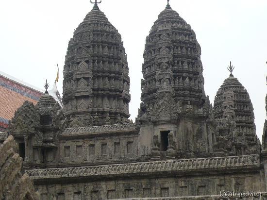 Emerald Buddha Temple