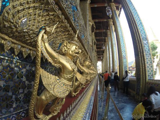 Buda Esmeralda area externa