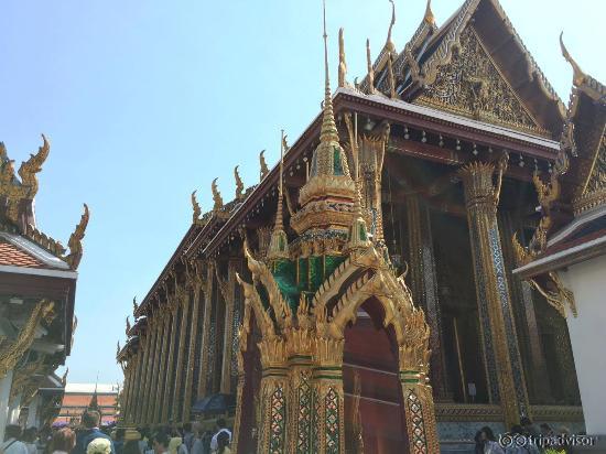 Wat Phra Kaeo von außen